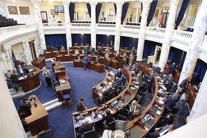Poll: Business recovery top issue for local leaders heading into legislative session article image