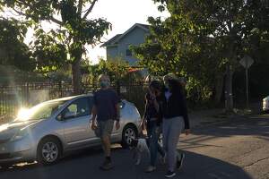 Oakland Gives Thumbs Up to Masks article image